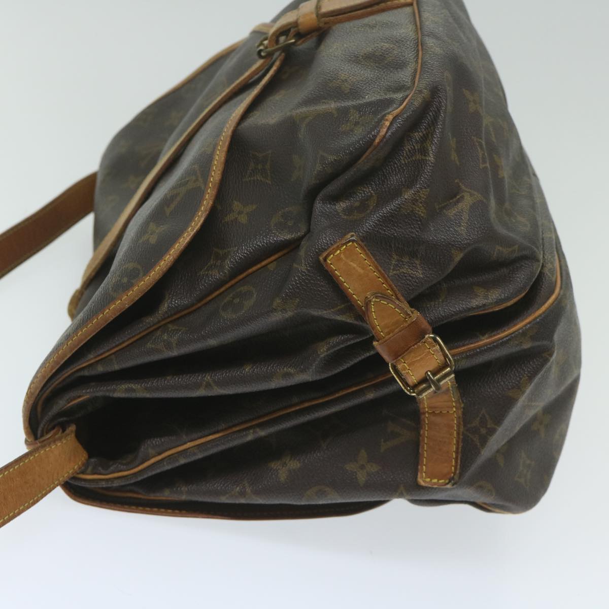 LOUIS VUITTON Monogram Saumur 35 Shoulder Bag M42254 LV 63511