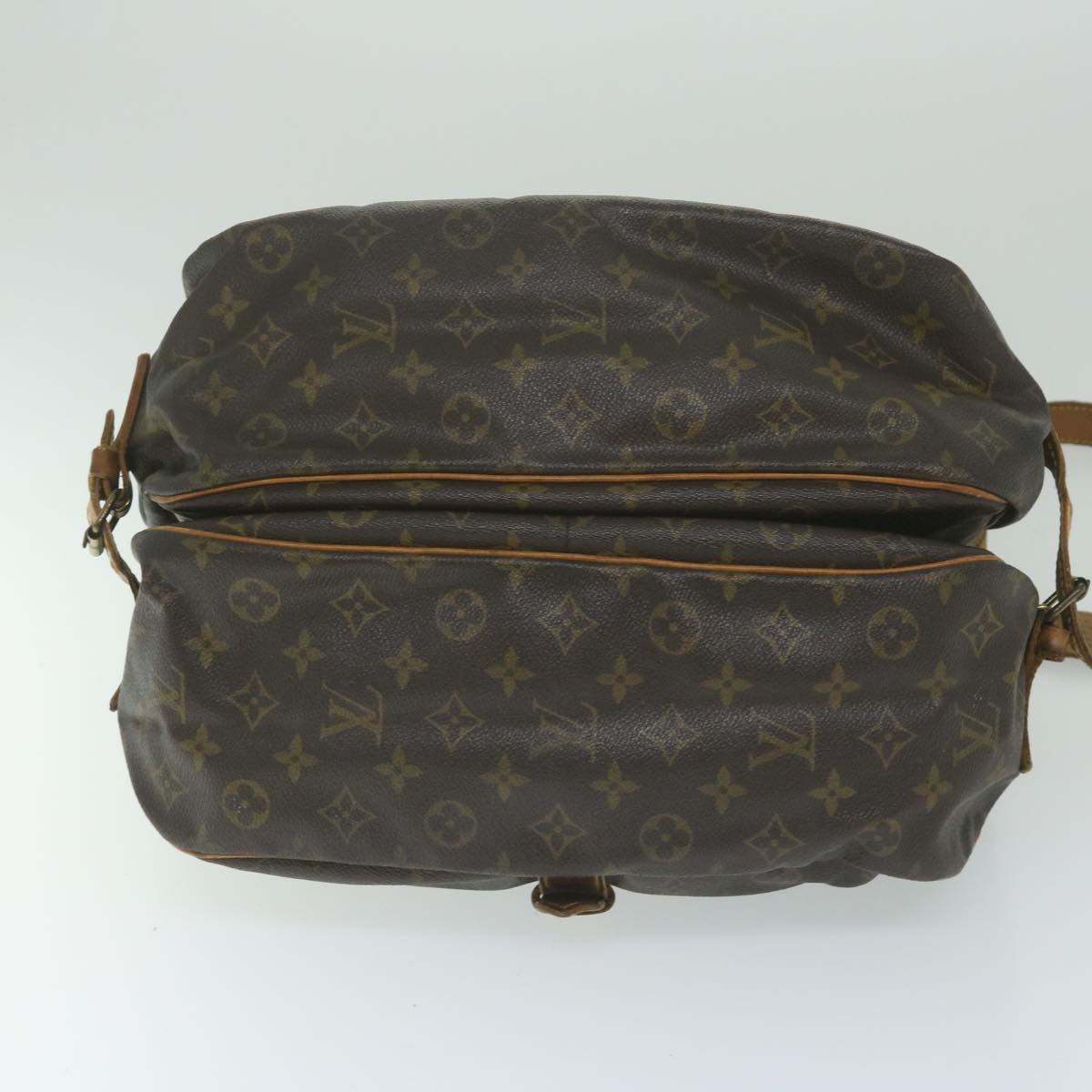 LOUIS VUITTON Monogram Saumur 35 Shoulder Bag M42254 LV 63511