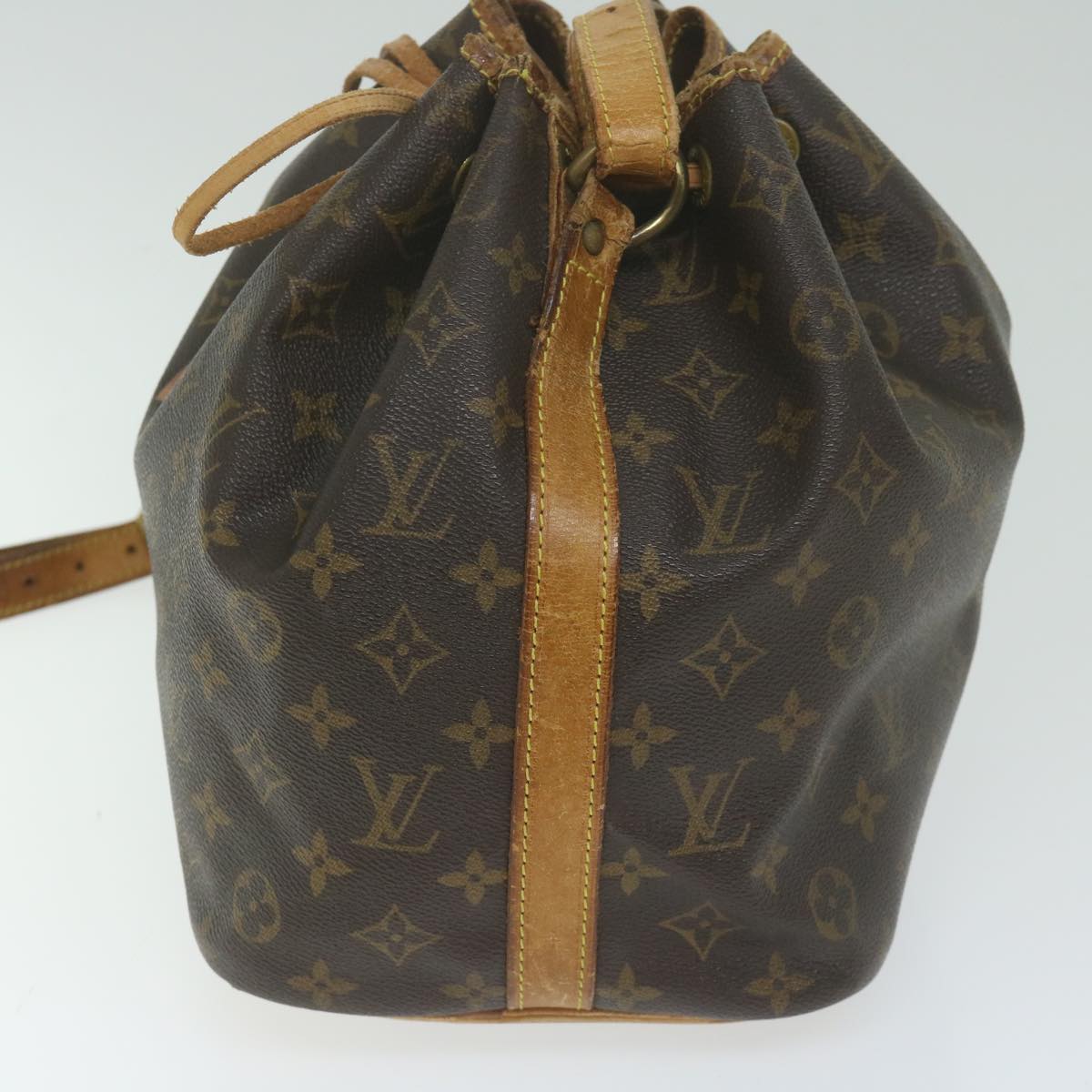 LOUIS VUITTON Monogram Petit Noe Shoulder Bag M42226 LV 63520