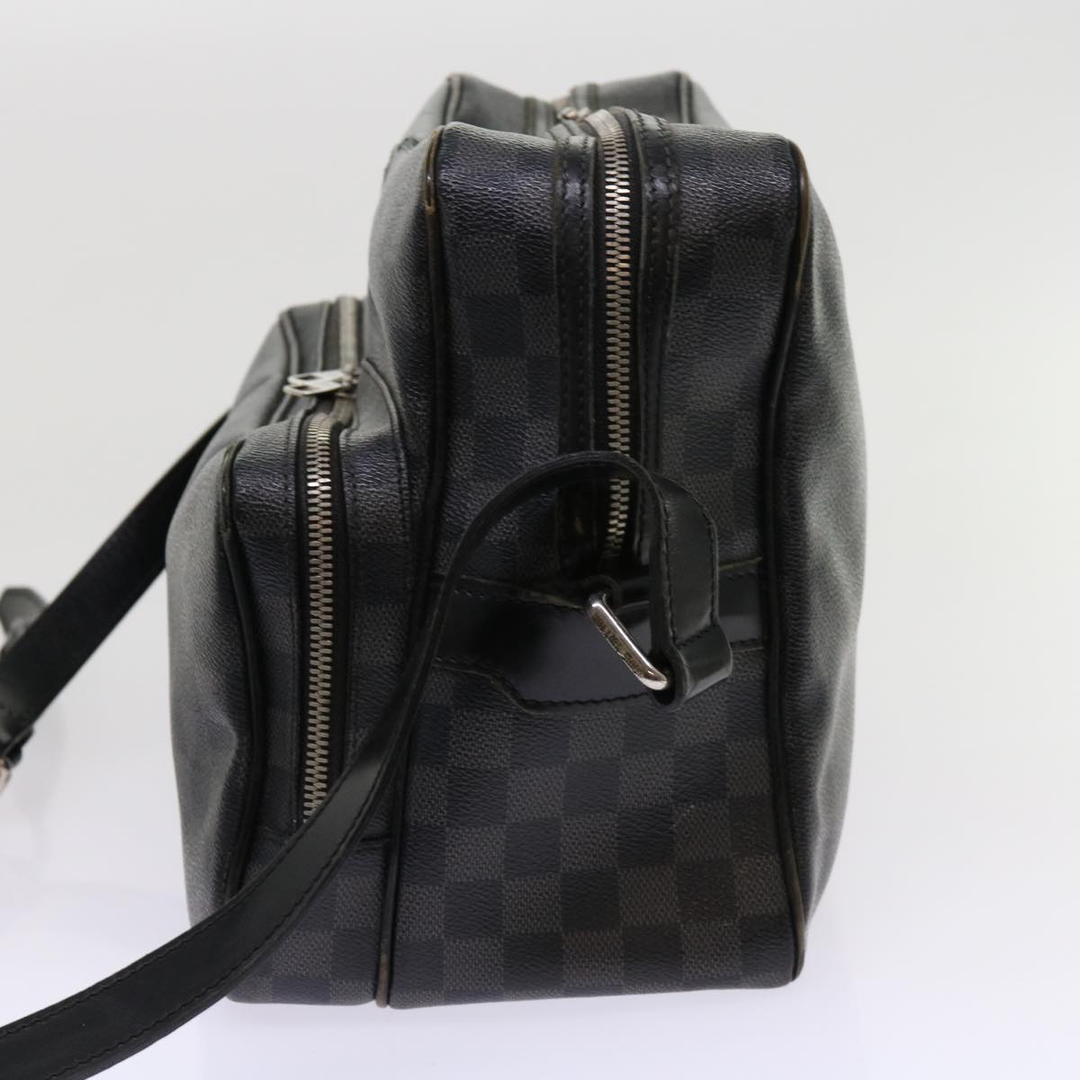 LOUIS VUITTON Damier Graphite Io Shoulder Bag N45252 LV 63542