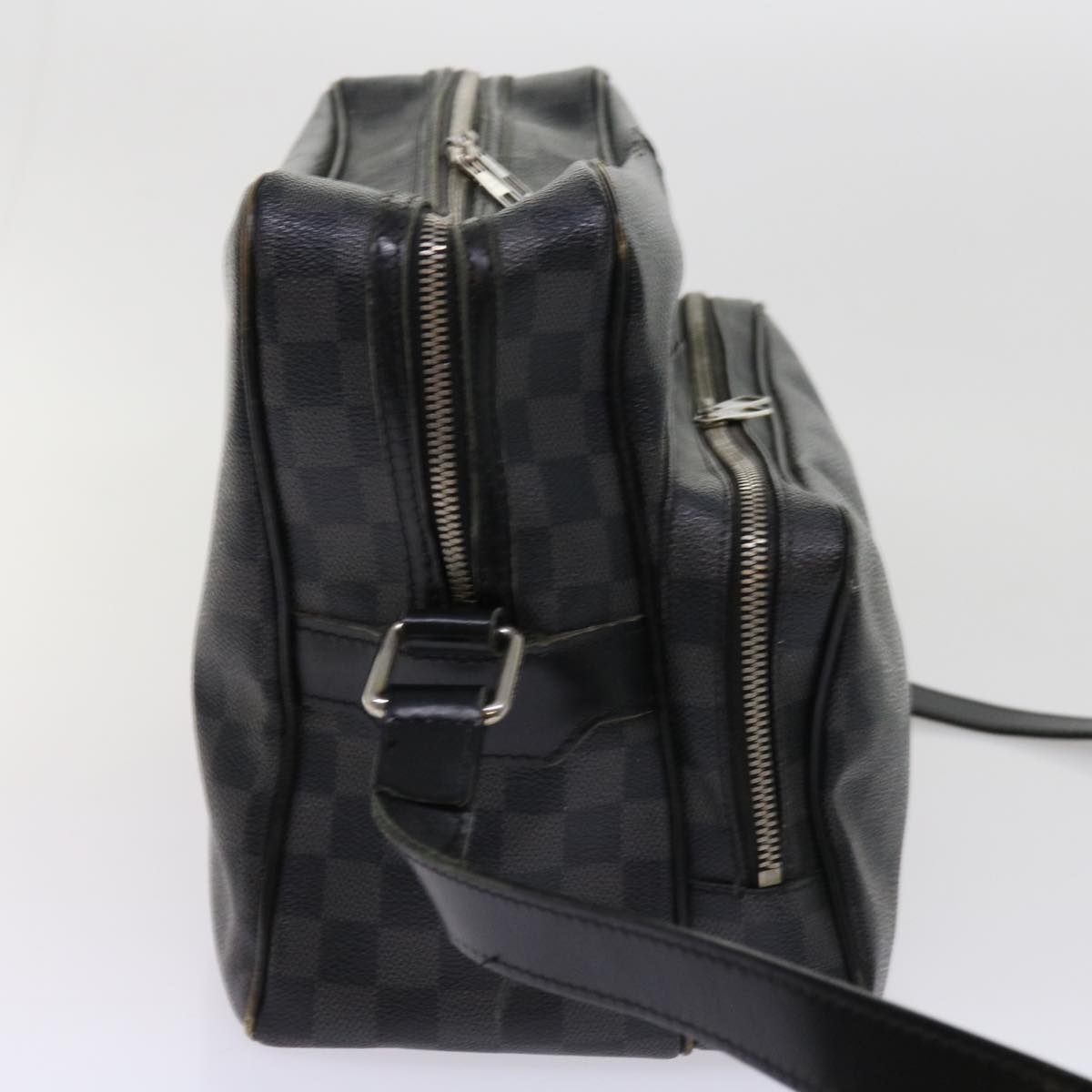 LOUIS VUITTON Damier Graphite Io Shoulder Bag N45252 LV 63542