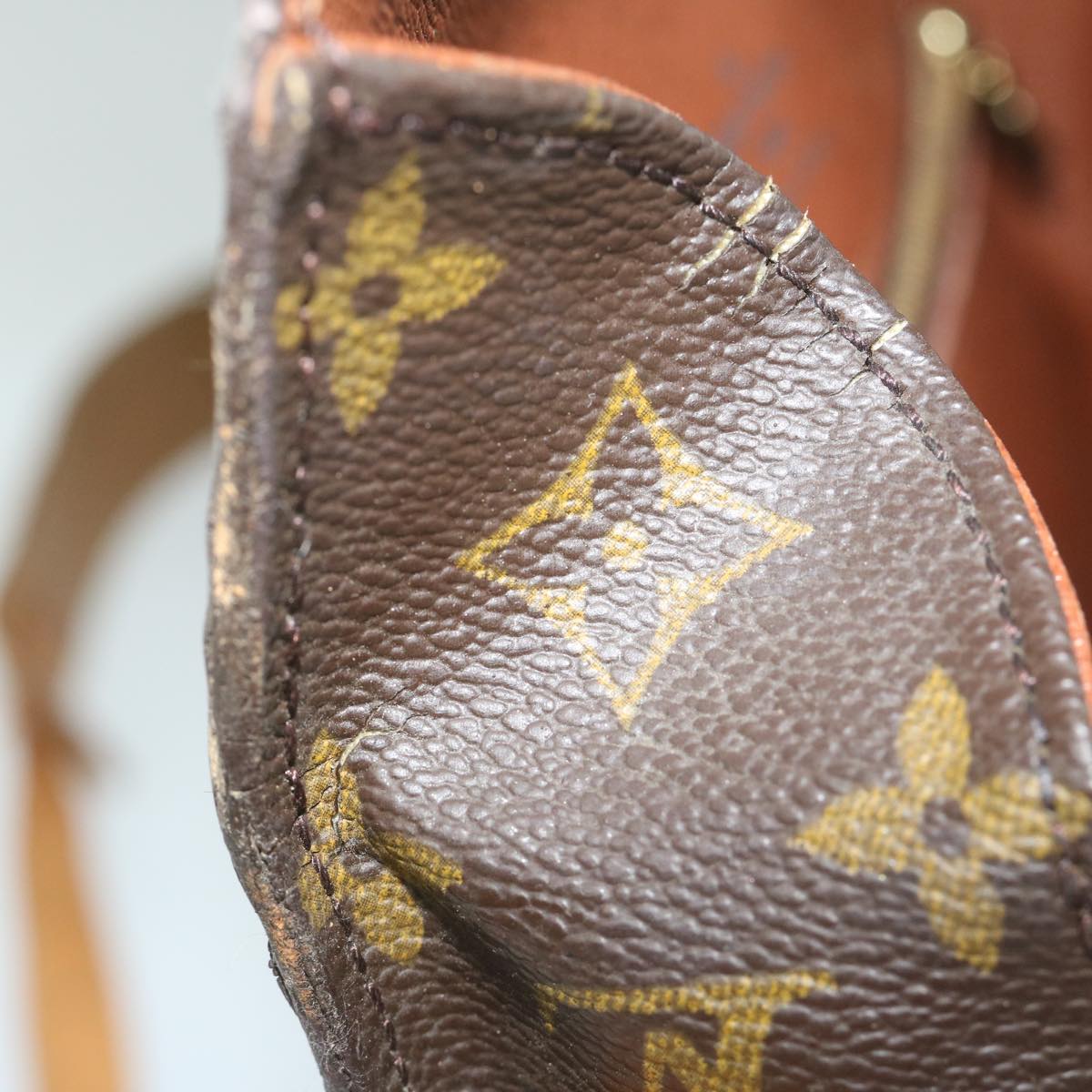 LOUIS VUITTON Monogram Saint Cloud GM Shoulder Bag M51242 LV 63737