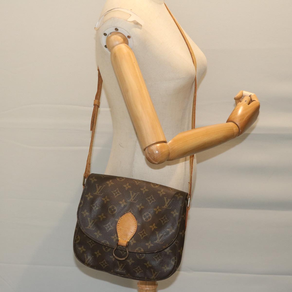 LOUIS VUITTON Monogram Saint Cloud GM Shoulder Bag M51242 LV 63737