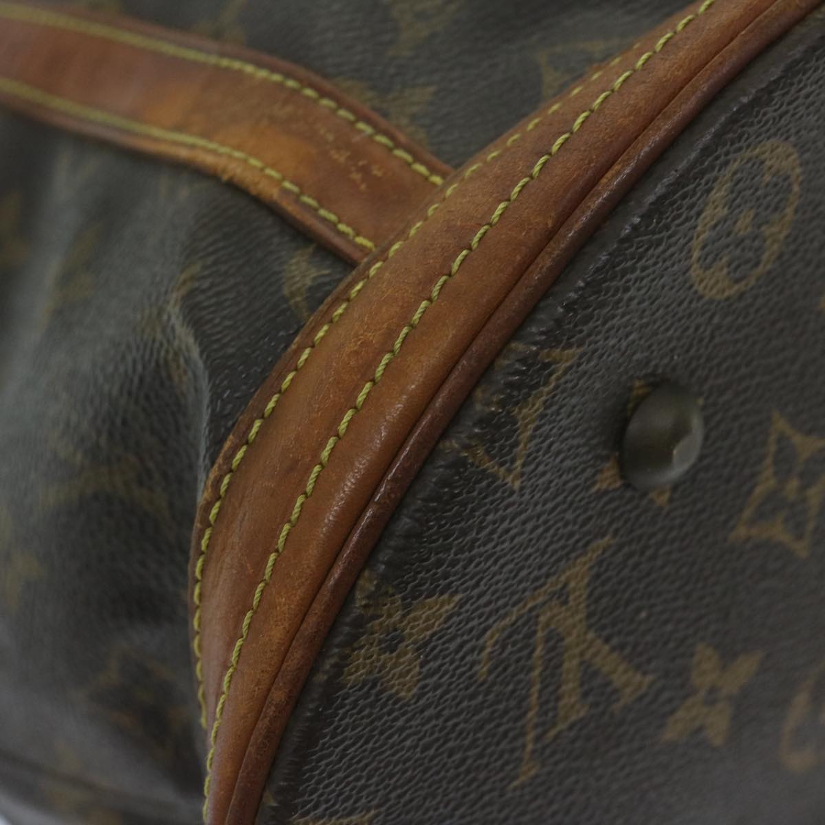 LOUIS VUITTON Monogram Bucket GM Shoulder Bag M42236 LV 63968