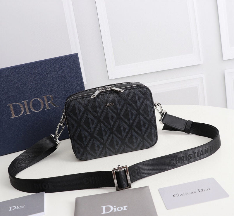 GLM - Dir Bags - 1551
