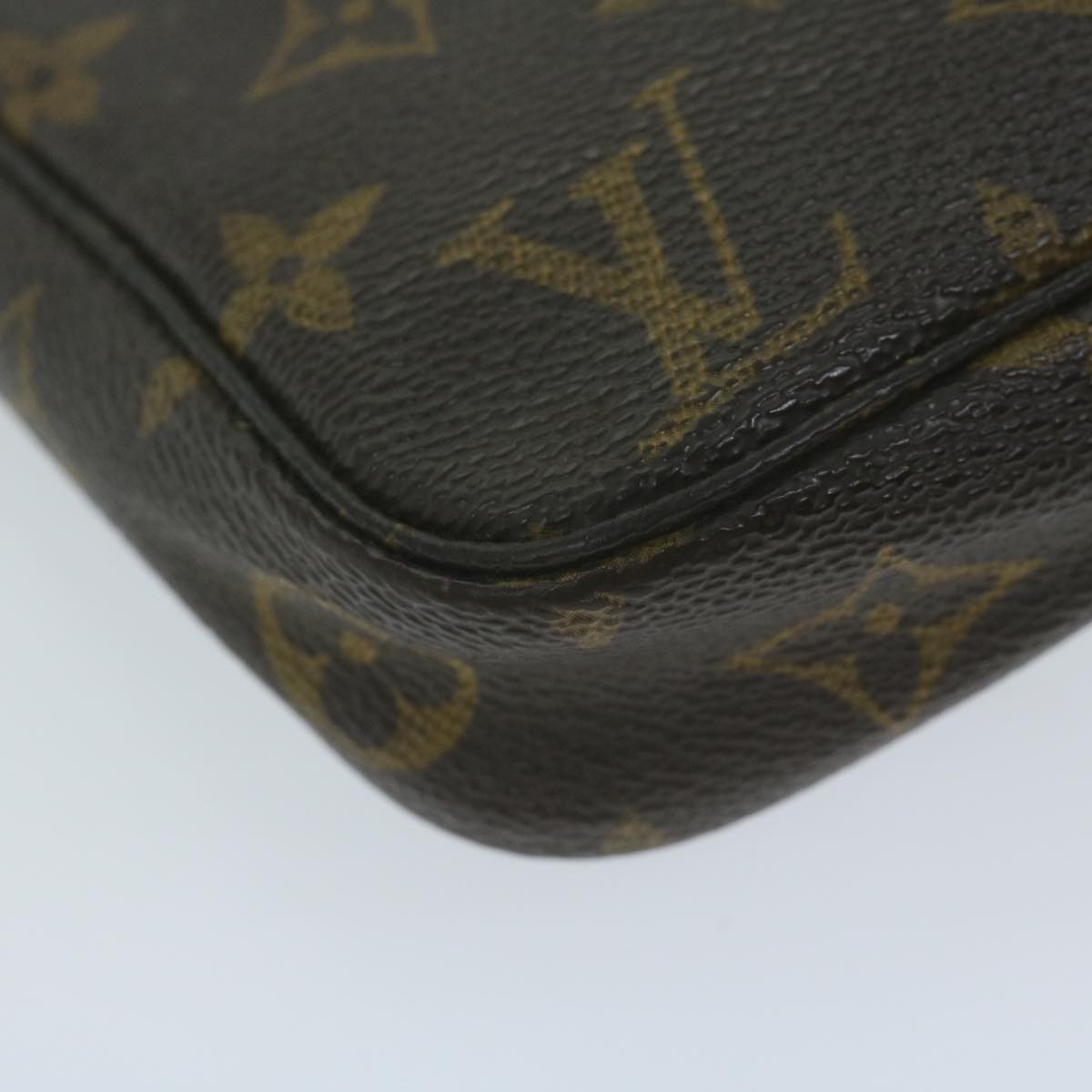 LOUIS VUITTON Monogram Pochette Accessoires Pouch M51980 LV 64017