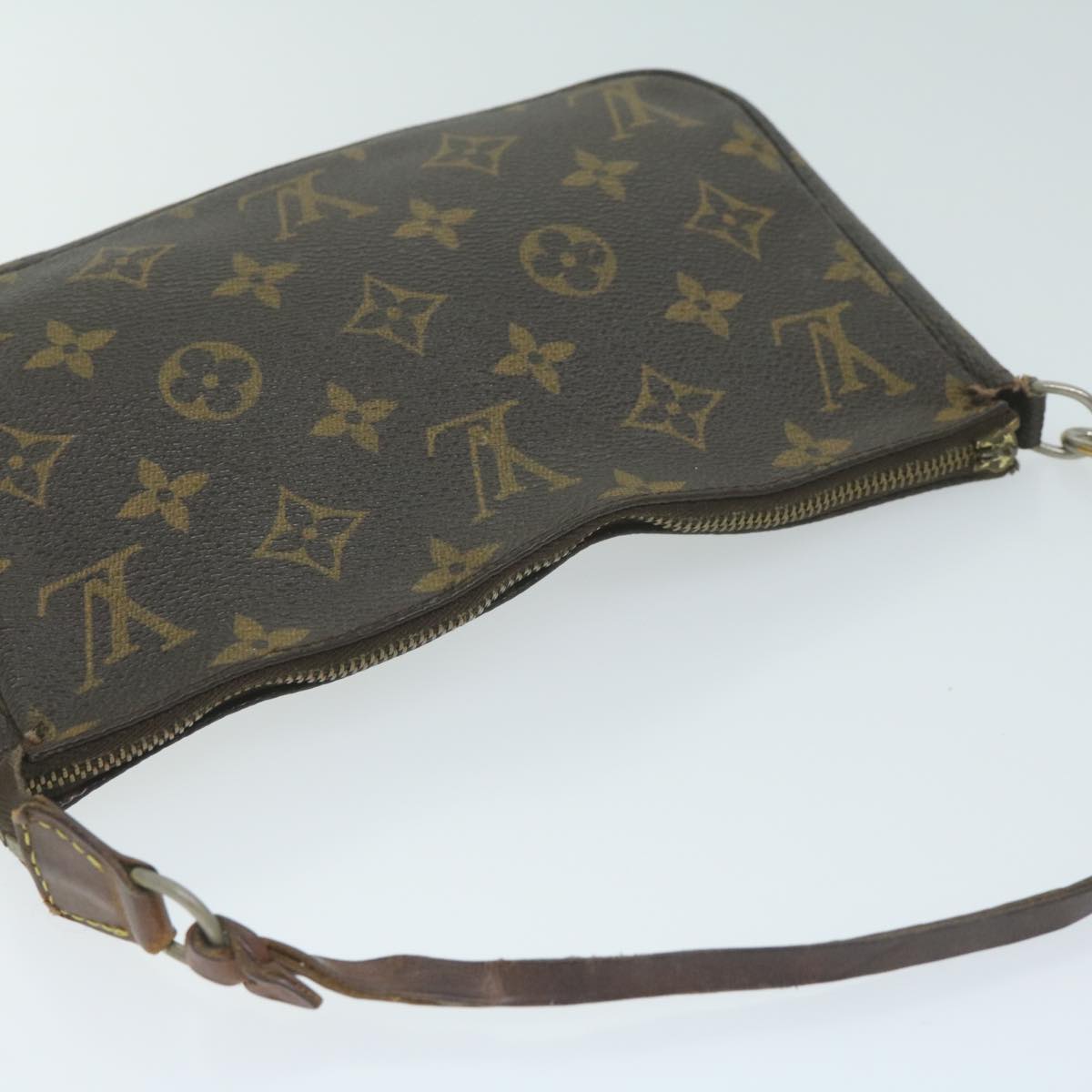 LOUIS VUITTON Monogram Pochette Accessoires Pouch M51980 LV 64017