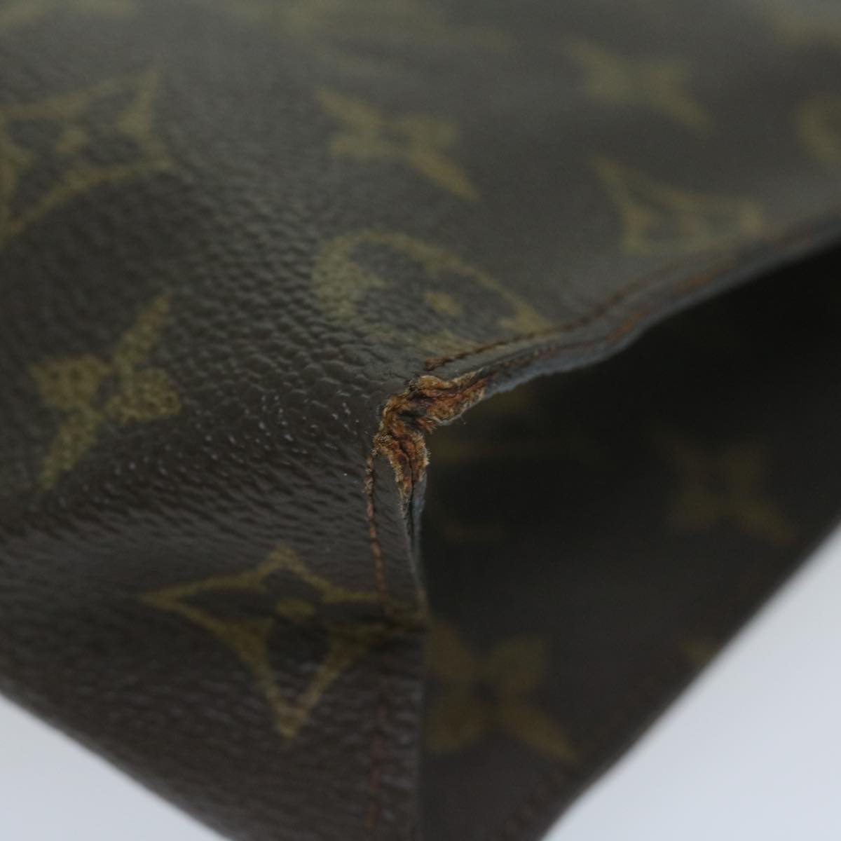 LOUIS VUITTON Monogram Poche Toilette 26 Pouch M47542 LV 64042