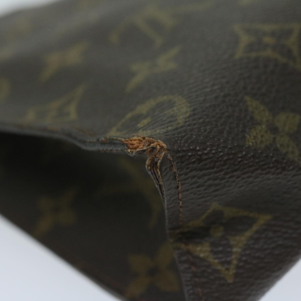 LOUIS VUITTON Monogram Poche Toilette 26 Pouch M47542 LV 64042