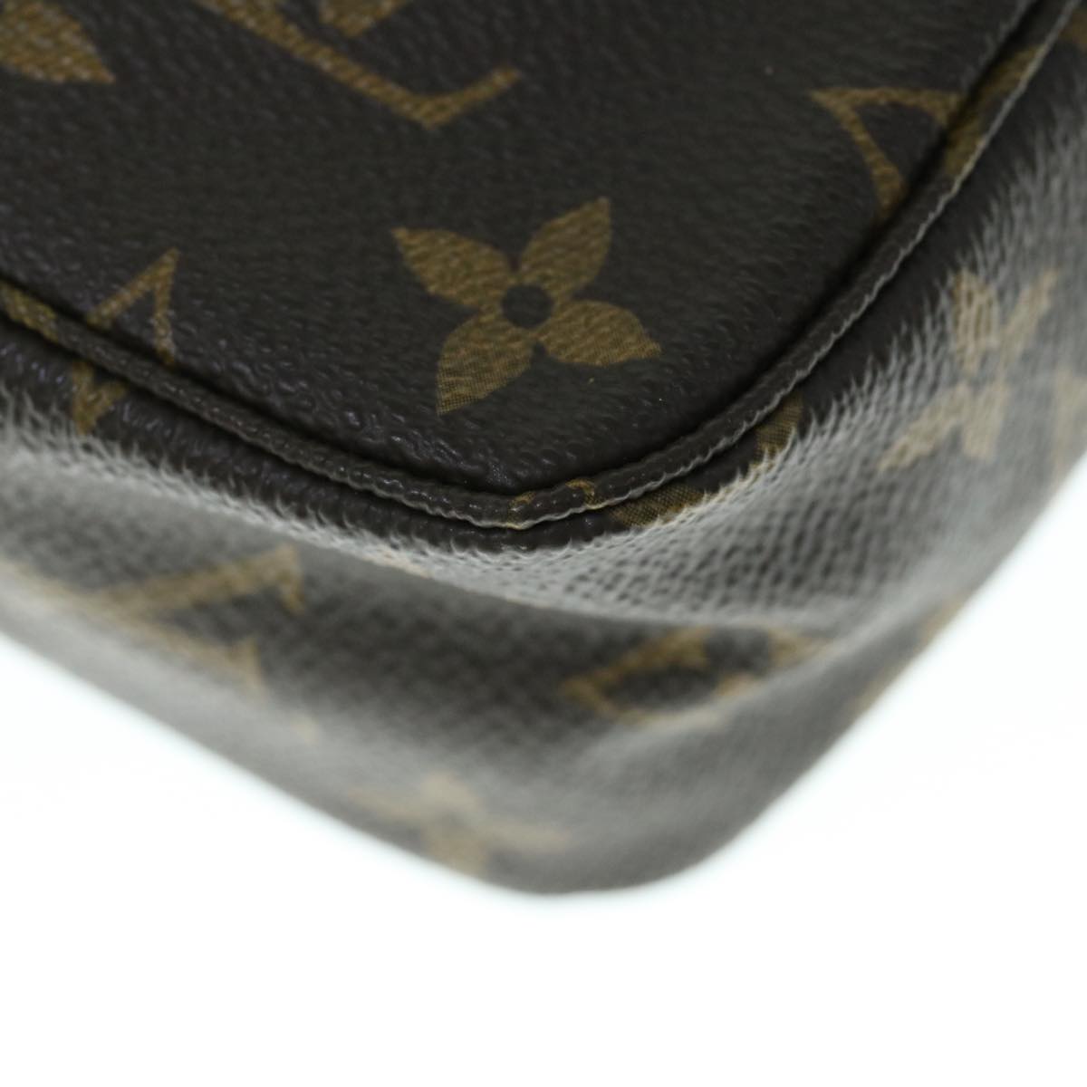 LOUIS VUITTON Monogram Trousse Toilette 23 Clutch Bag M47524 LV 64044A