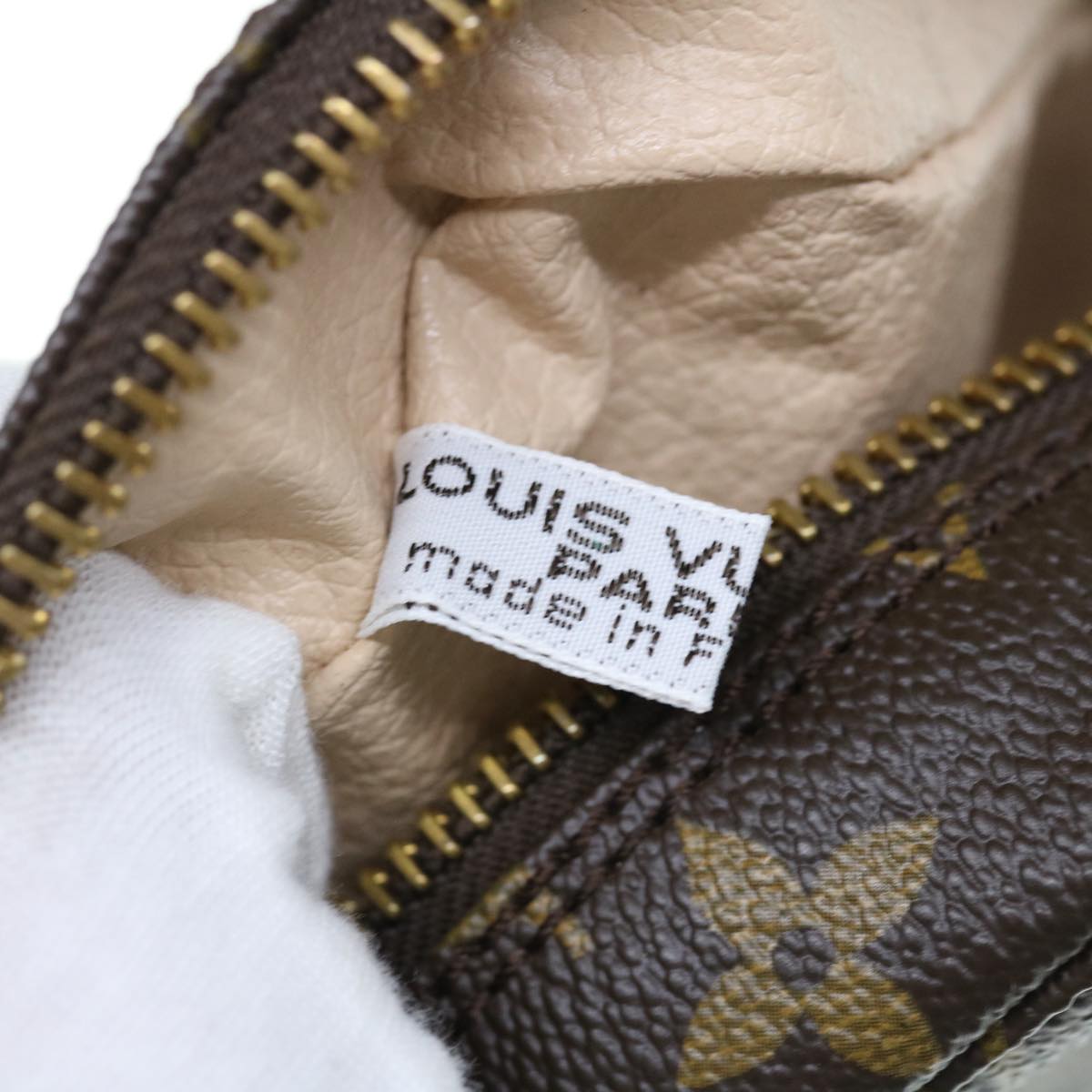 LOUIS VUITTON Monogram Trousse Toilette 23 Clutch Bag M47524 LV 64044A