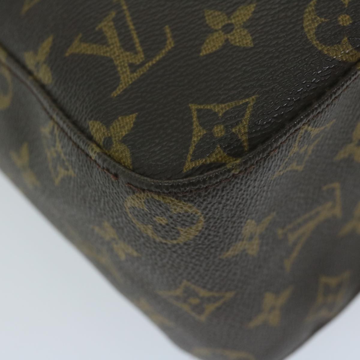 LOUIS VUITTON Monogram Looping GM Shoulder Bag M51145 LV 64071