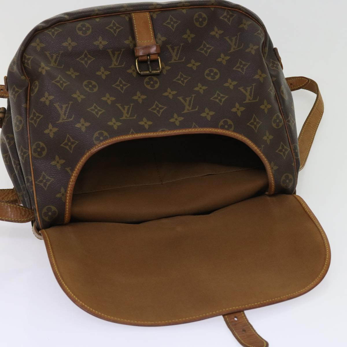 LOUIS VUITTON Monogram Saumur 35 Shoulder Bag M42254 LV 64074