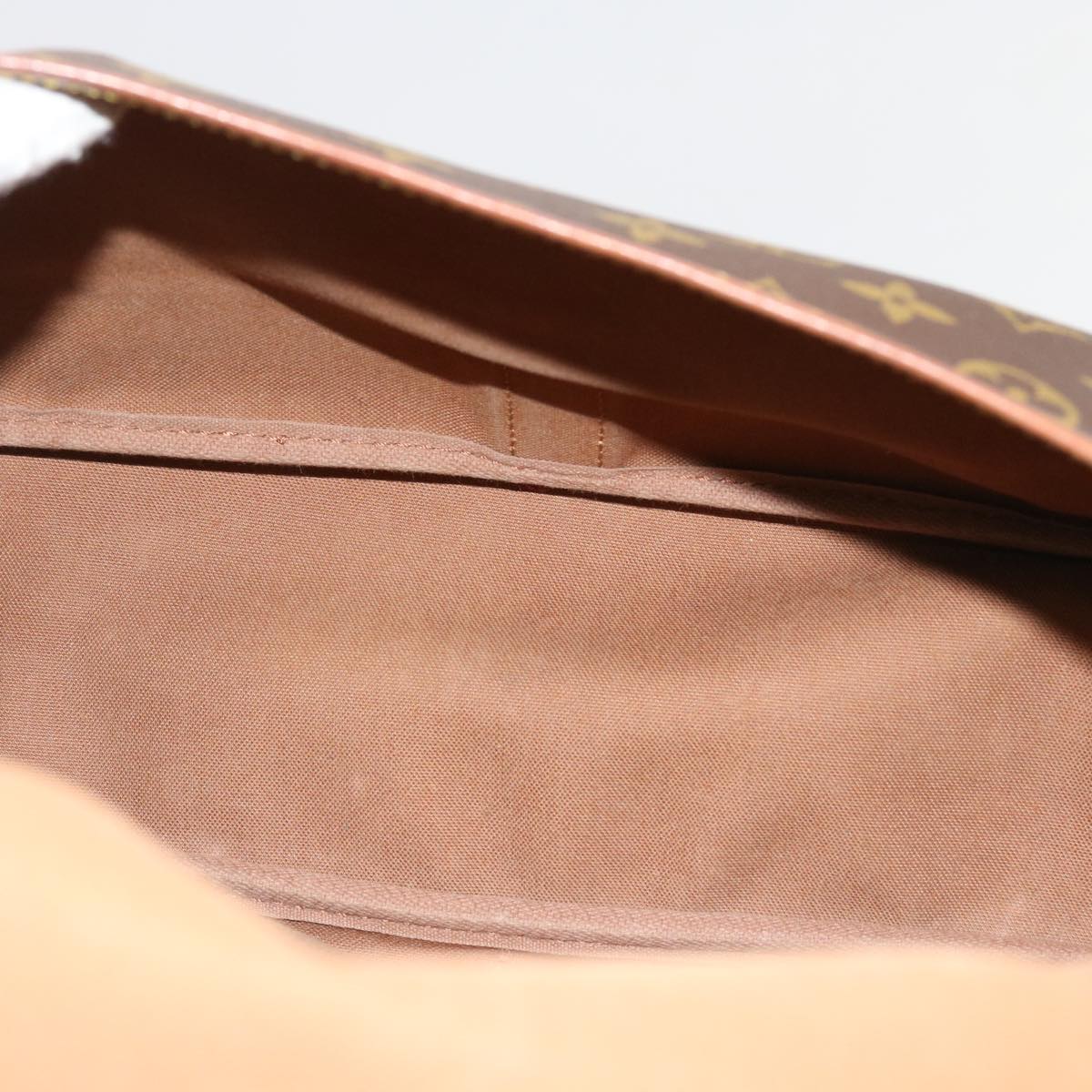 LOUIS VUITTON Monogram Saumur 35 Shoulder Bag M42254 LV 64074