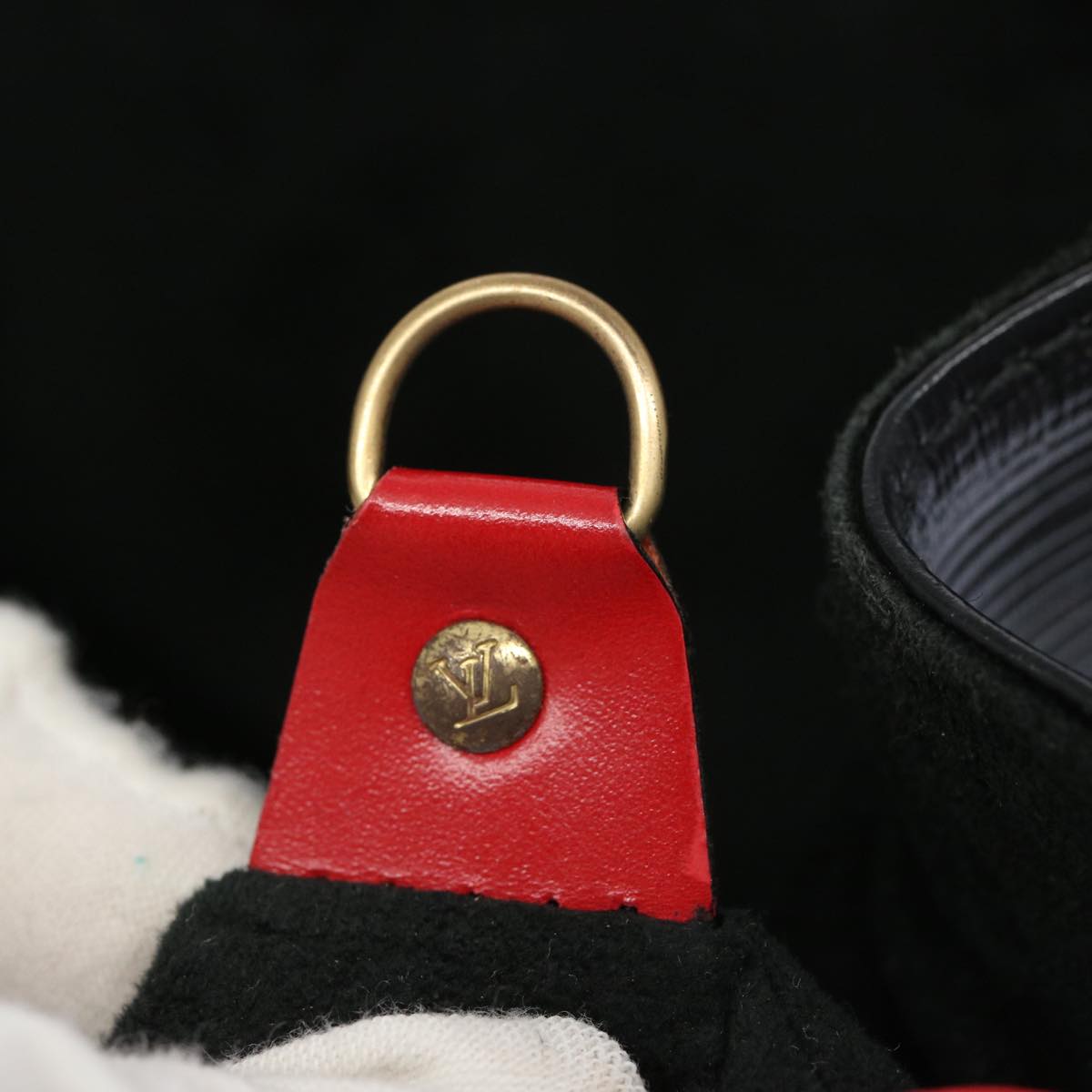 LOUIS VUITTON Epi Noe Shoulder Bag Bicolor Black Red M44017 LV 64093