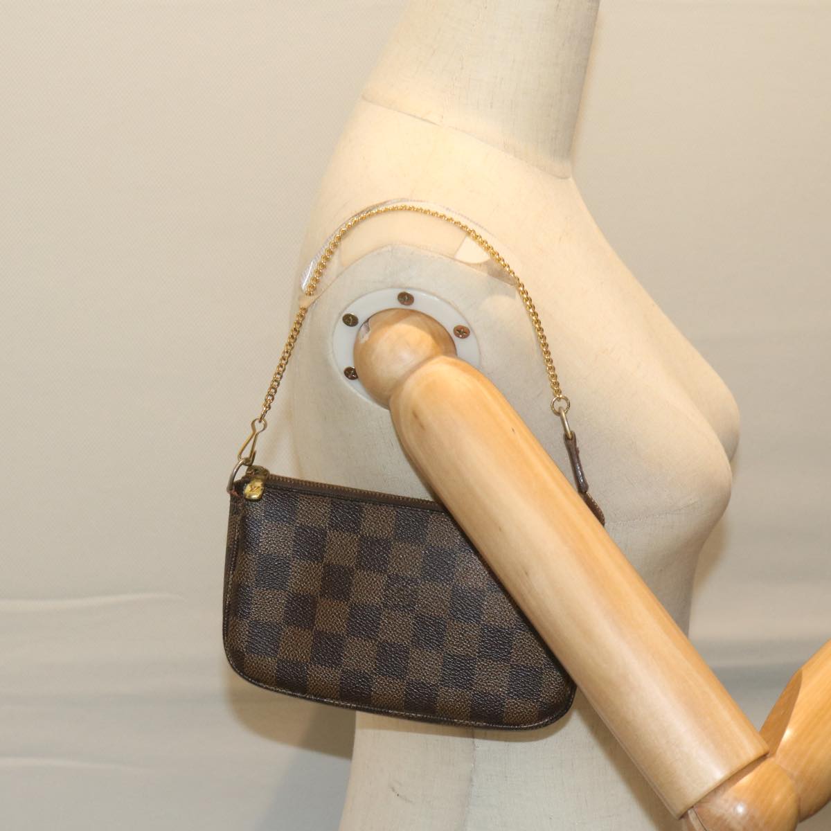 LOUIS VUITTON Damier Ebene Mini Pochette Accessoires Pouch N58009 LV 64171