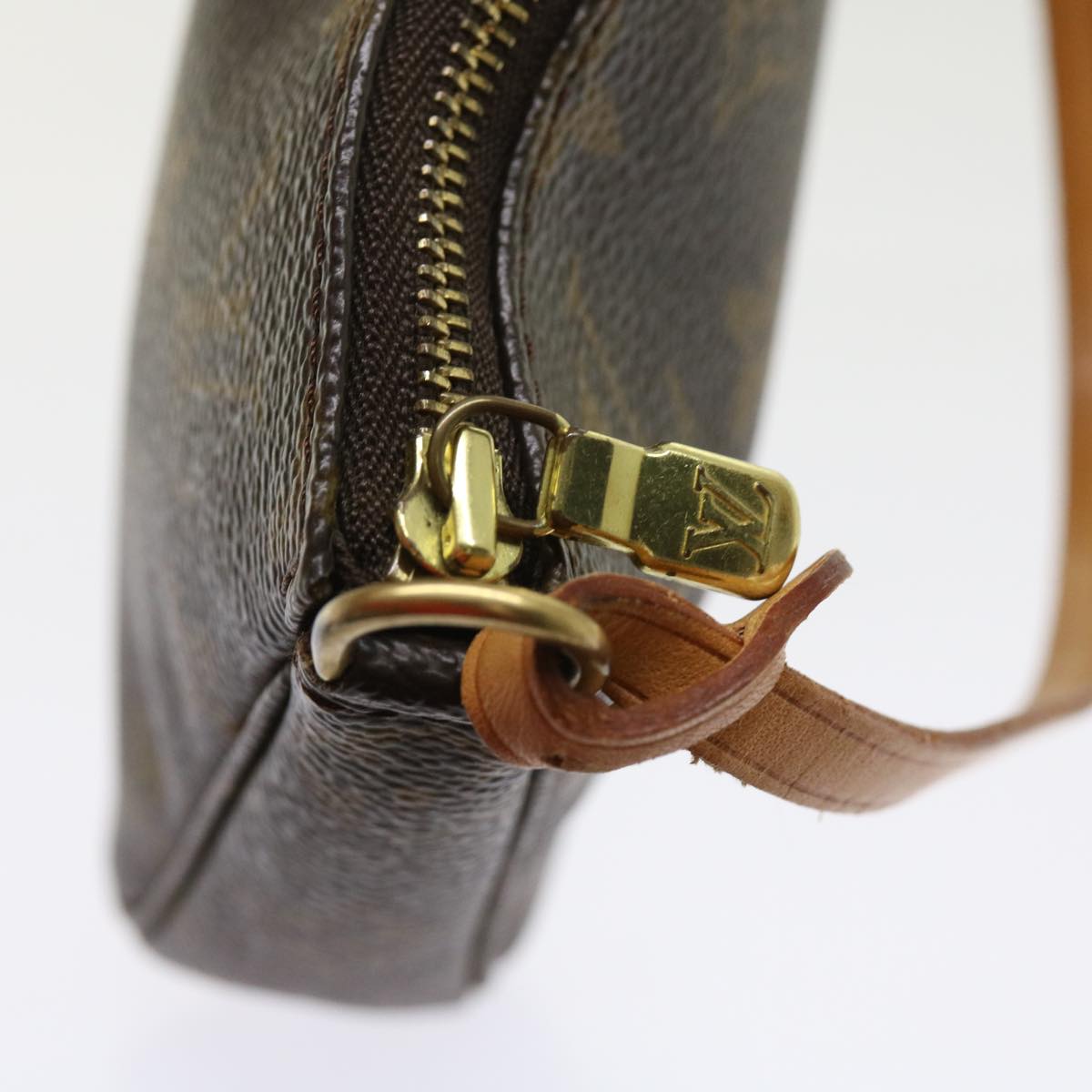 LOUIS VUITTON Monogram Pochette Accessoires Pouch M51980 LV 64180
