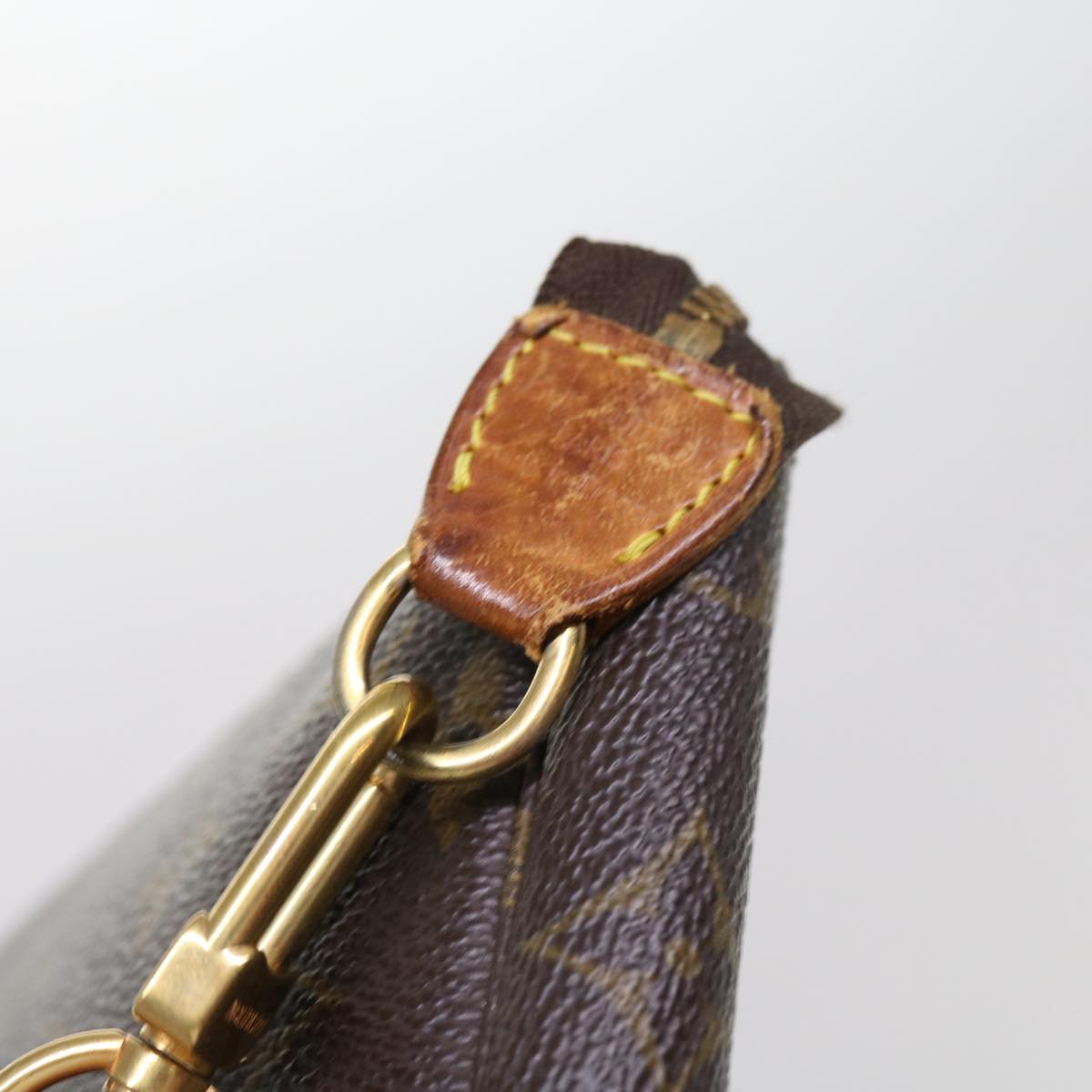 LOUIS VUITTON Monogram Pochette Accessoires Pouch M51980 LV 64184