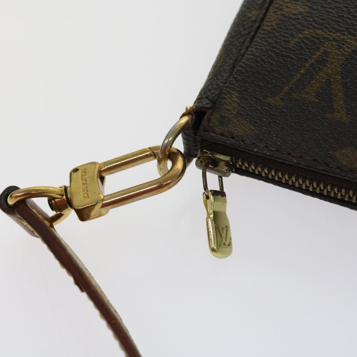 LOUIS VUITTON Monogram Pochette Accessoires Pouch M51980 LV 64184