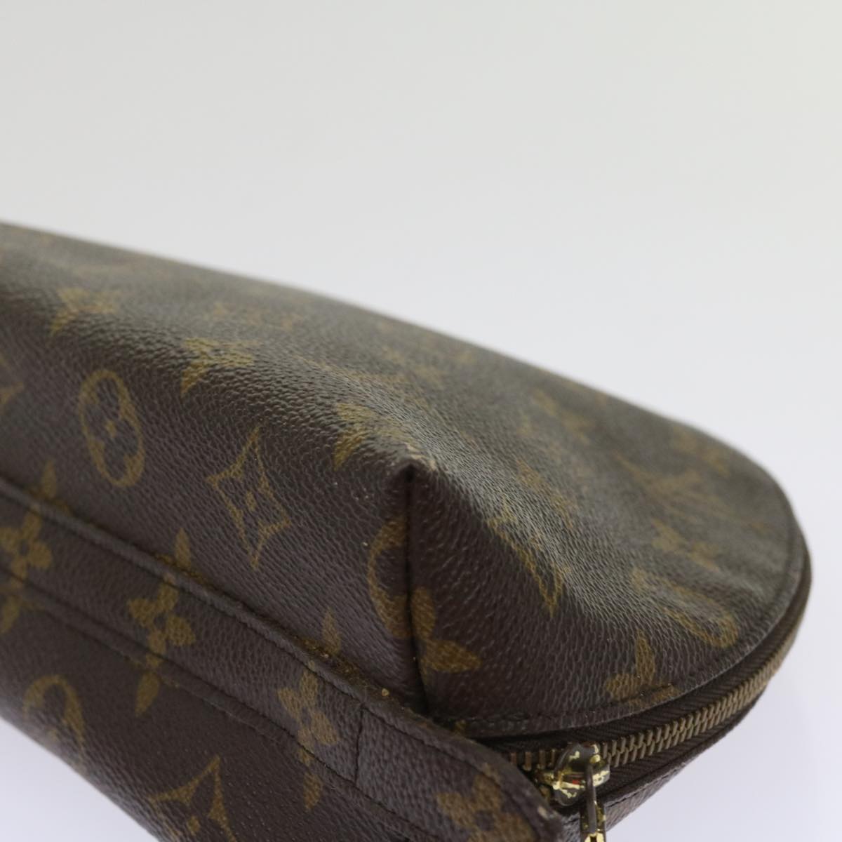LOUIS VUITTON Monogram Trousse Demi Ronde Cosmetic Pouch M47520 LV 64212