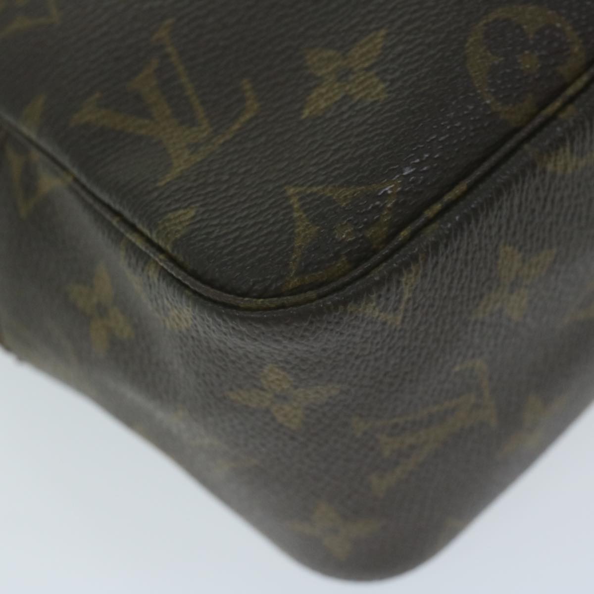 LOUIS VUITTON Monogram Trousse Toilette 28 Clutch Bag M47522 LV 64213