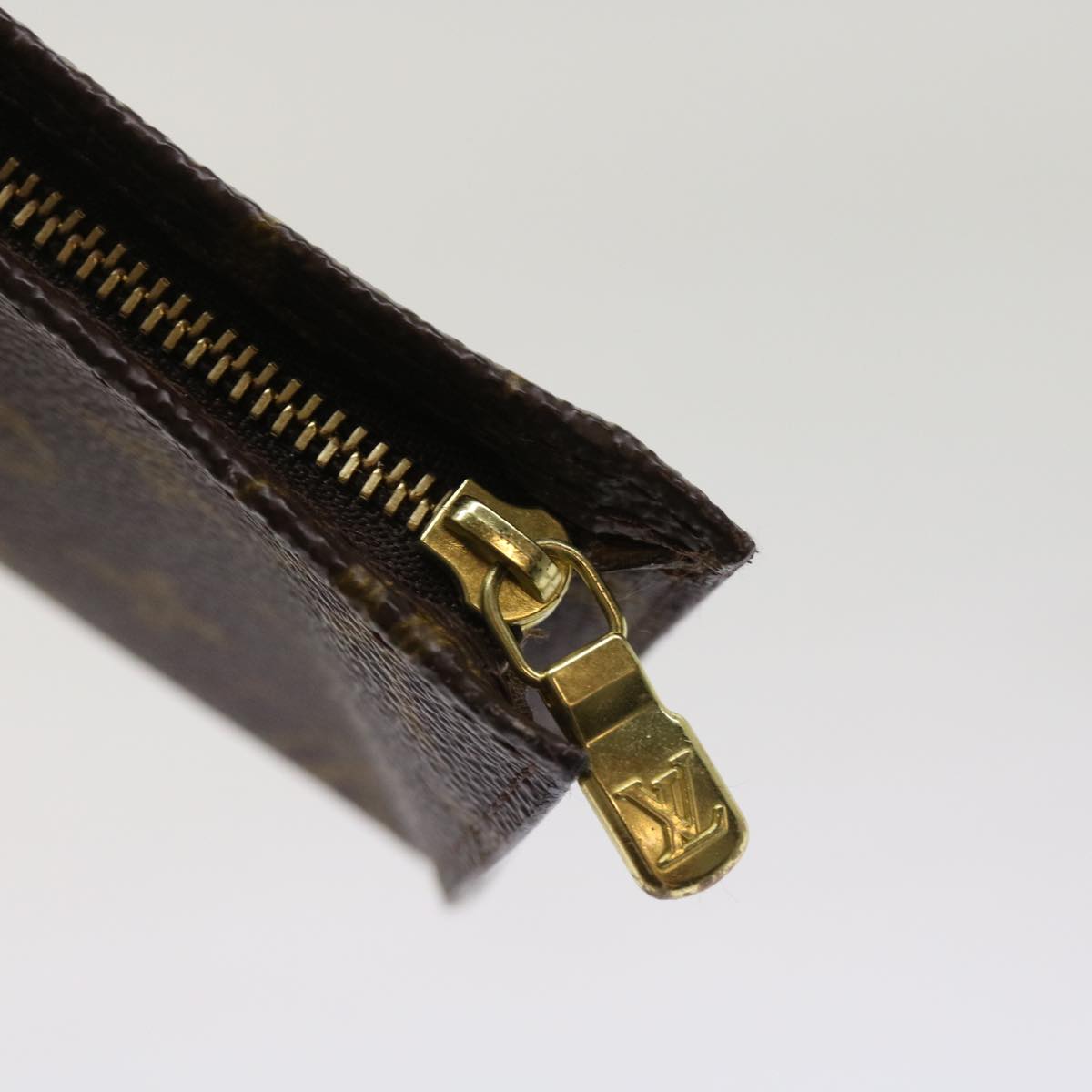 LOUIS VUITTON Monogram Bucket GM Pouch Accessory Pouch LV 64242
