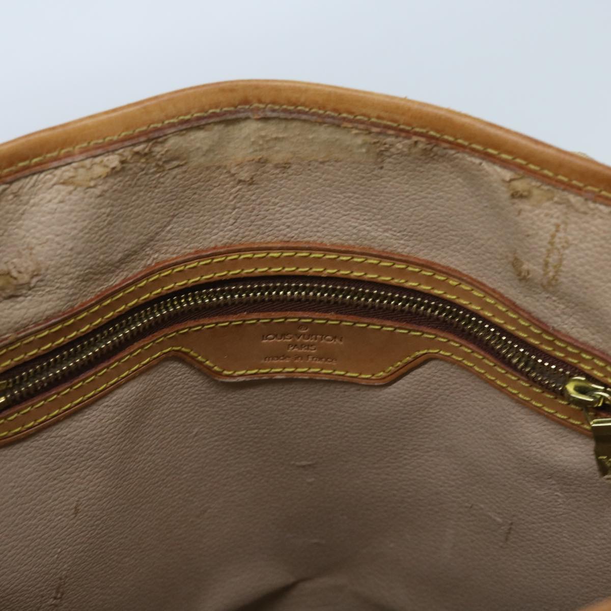 LOUIS VUITTON Monogram Bucket GM Shoulder Bag M42236 LV 64243