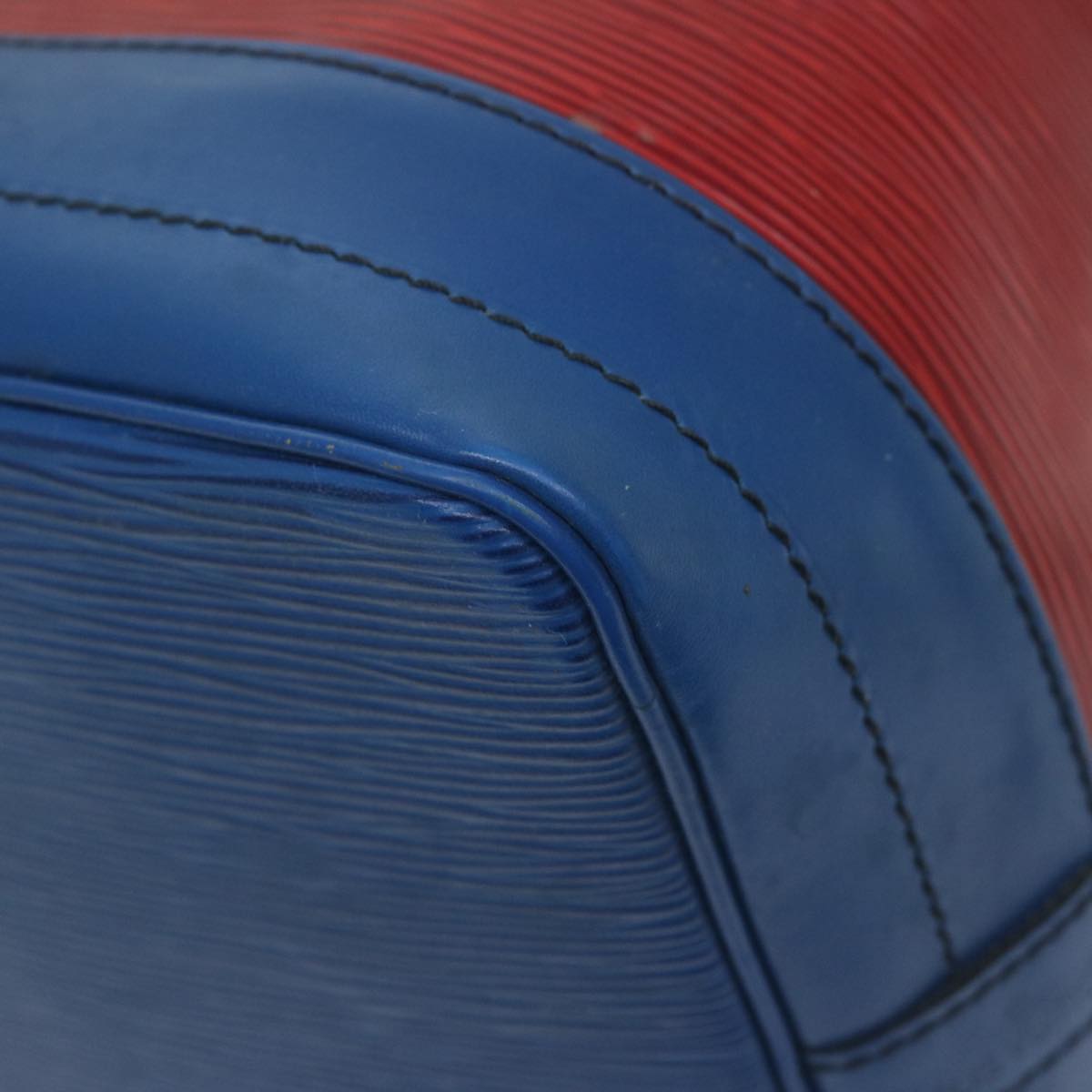 LOUIS VUITTON Epi Noe Shoulder Bag Bicolor Red Blue M44084 LV 64257