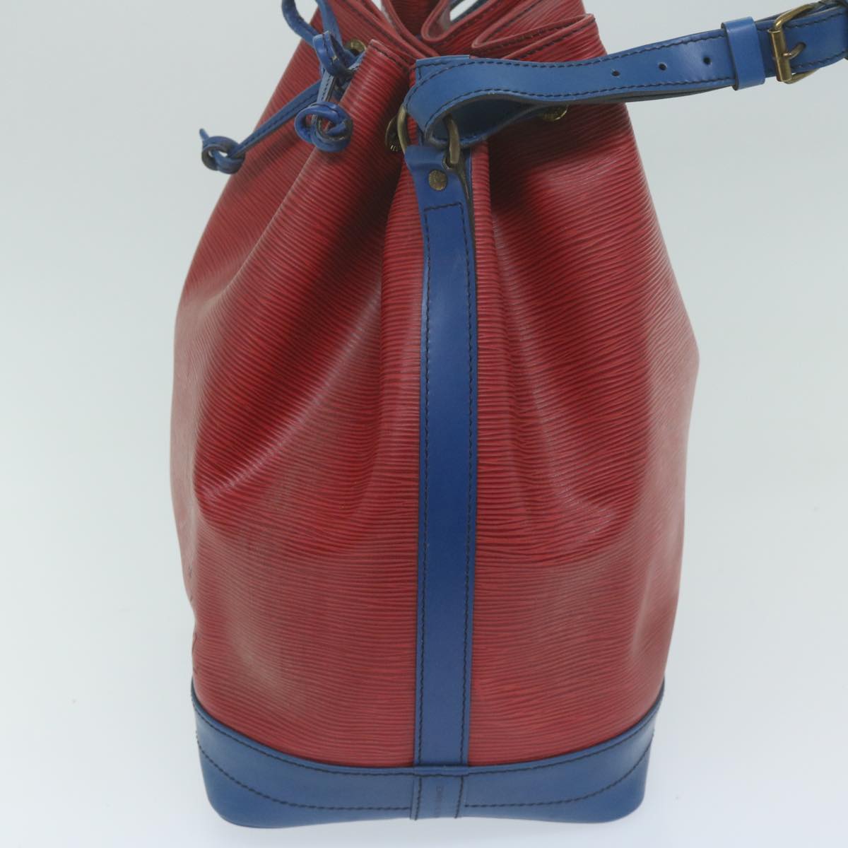 LOUIS VUITTON Epi Noe Shoulder Bag Bicolor Red Blue M44084 LV 64257