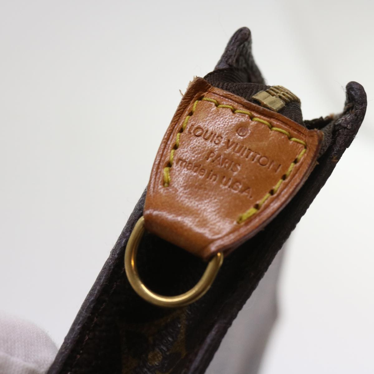 LOUIS VUITTON Monogram Bucket GM Pouch Accessory Pouch LV 64291