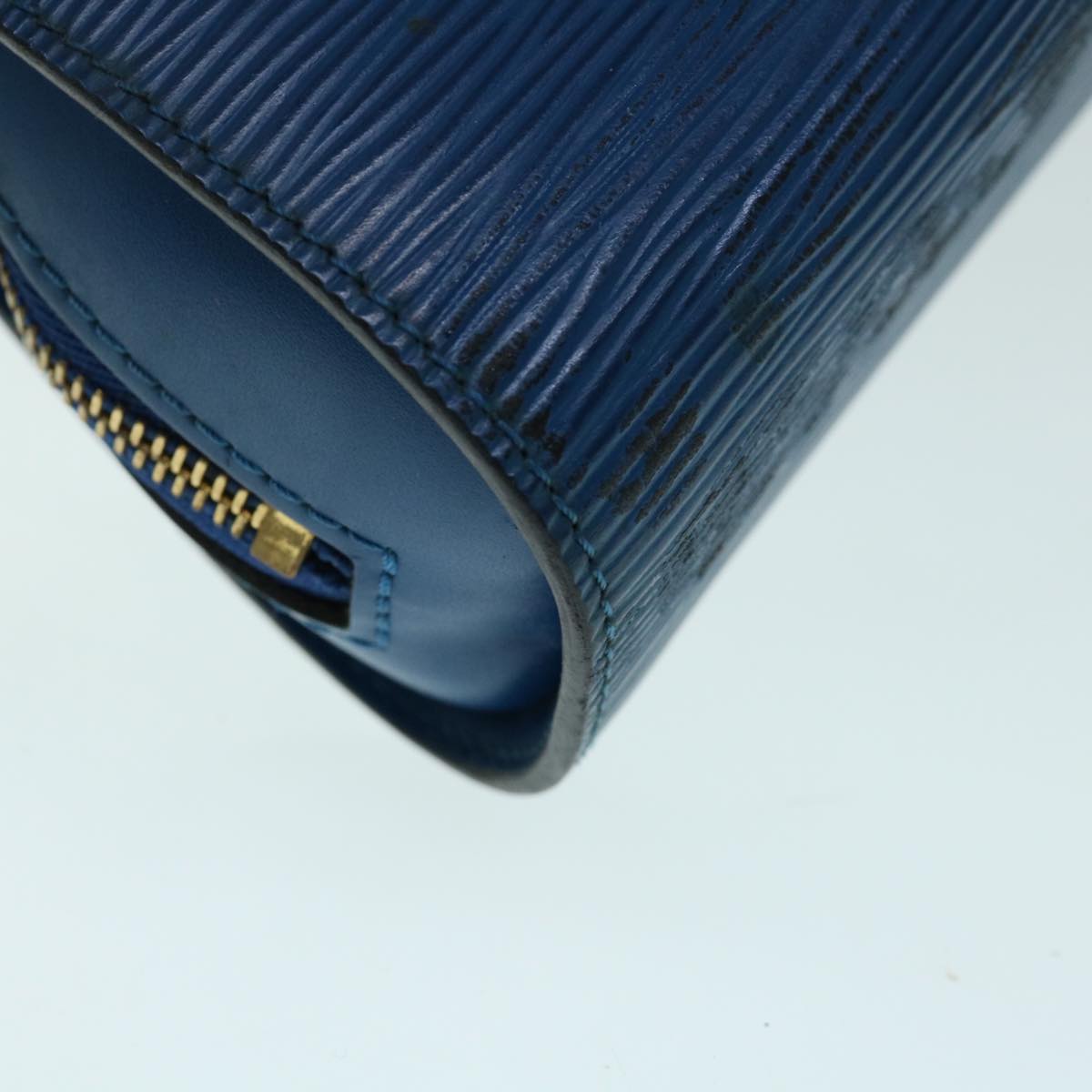 LOUIS VUITTON Epi Dauphine PM Pouch Blue M48445 LV 64292