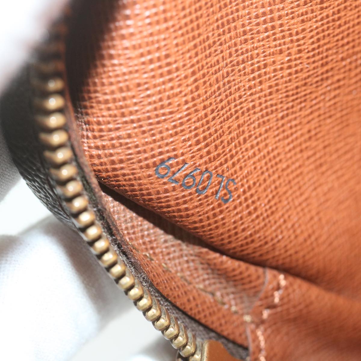 LOUIS VUITTON Monogram Marly Dragonne GM Clutch Bag M51825 LV 64305