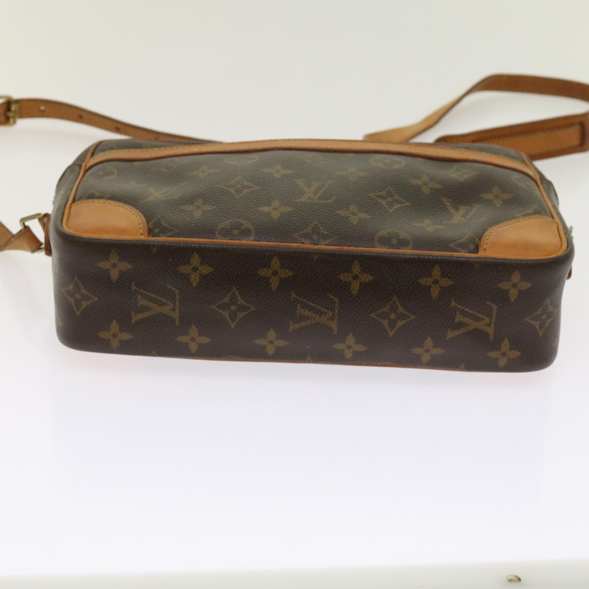 LOUIS VUITTON Monogram Trocadero 27 Shoulder Bag M51274 LV 64319