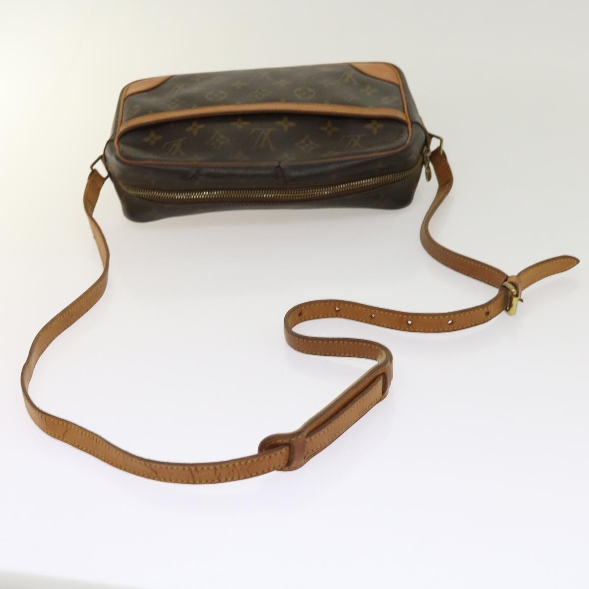 LOUIS VUITTON Monogram Trocadero 27 Shoulder Bag M51274 LV 64319