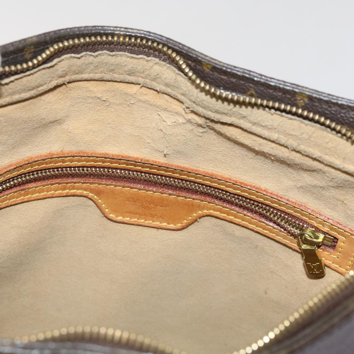 LOUIS VUITTON Monogram Looping GM Shoulder Bag M51145 LV 64352