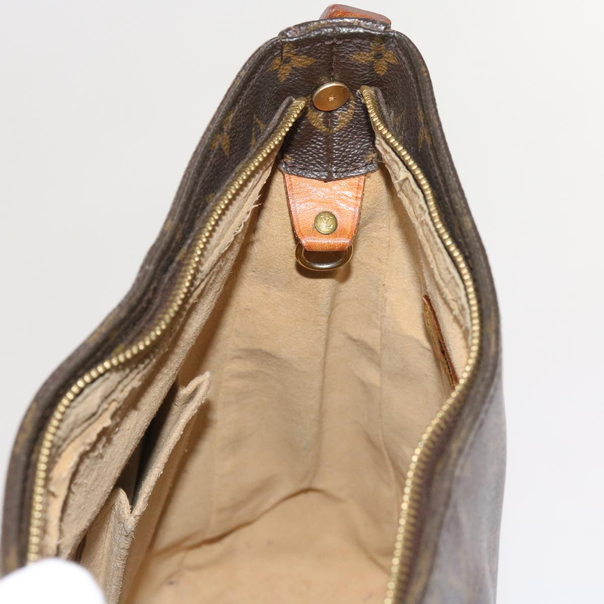 LOUIS VUITTON Monogram Looping GM Shoulder Bag M51145 LV 64352