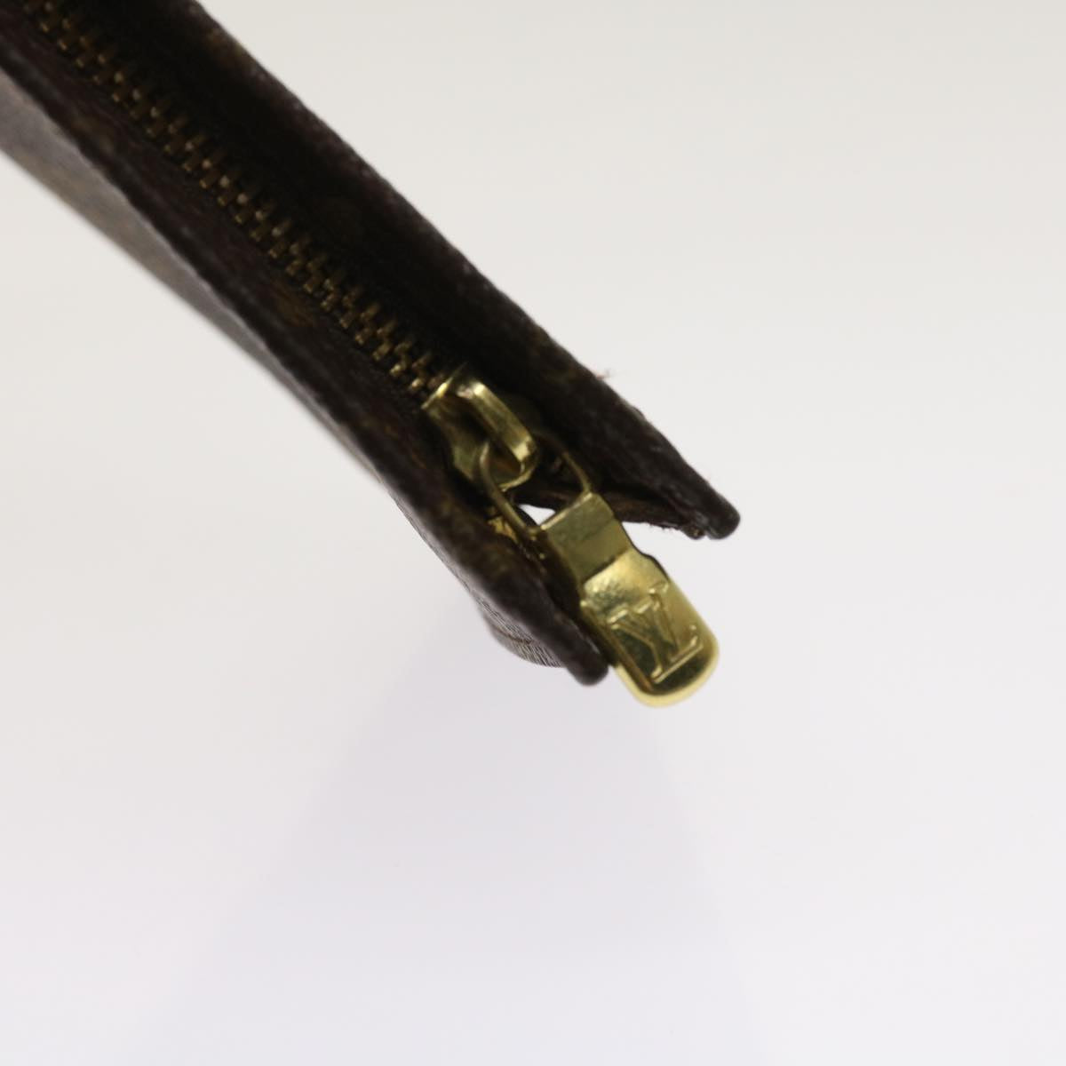 LOUIS VUITTON Monogram Bucket GM Pouch Accessory Pouch LV 64379