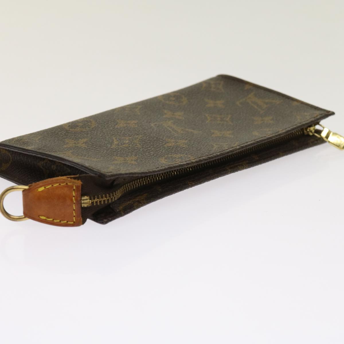LOUIS VUITTON Monogram Bucket GM Pouch Accessory Pouch LV 64379