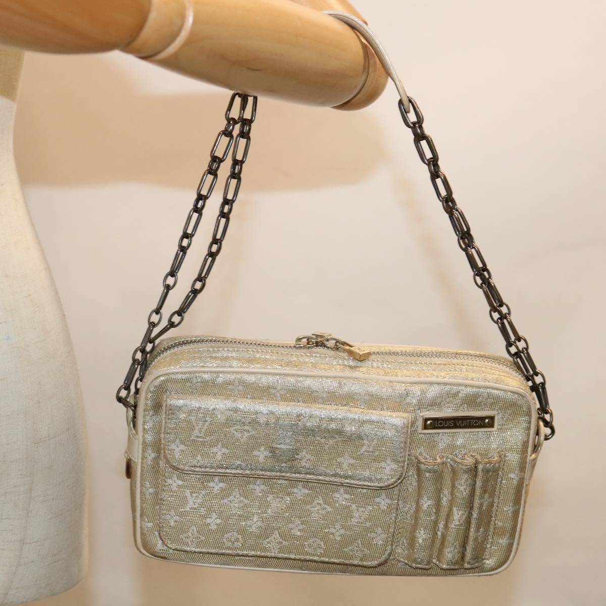 LOUIS VUITTON Monogram Shine McKenna Shoulder Bag Gold M92363 LV 64385
