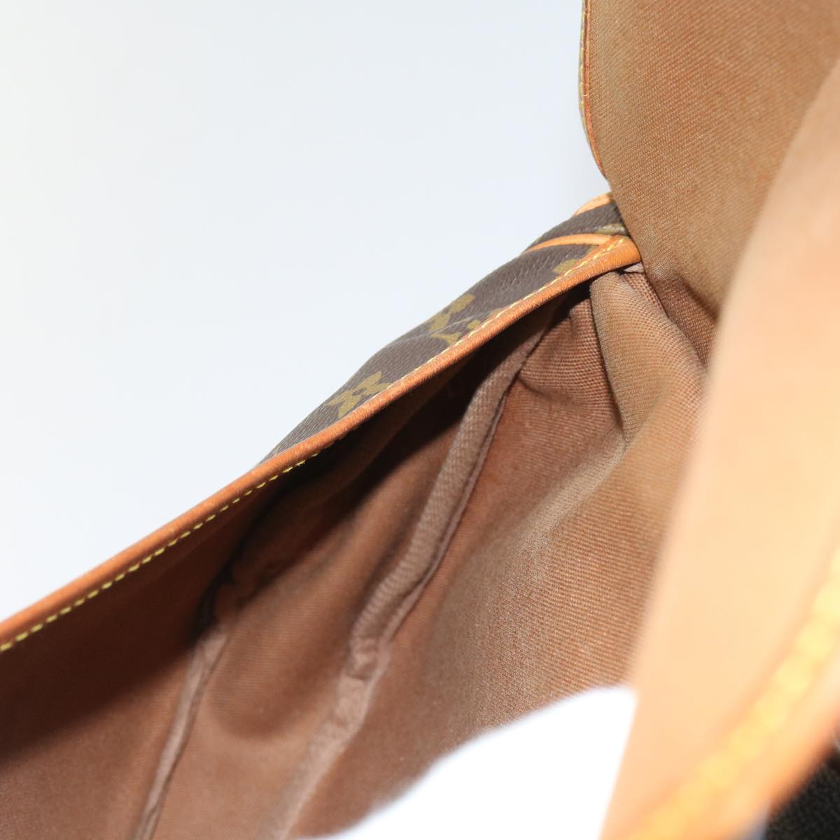 LOUIS VUITTON Monogram Saumur 30 Shoulder Bag M42256 LV 64409