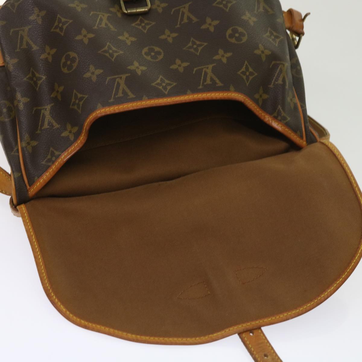 LOUIS VUITTON Monogram Saumur 30 Shoulder Bag M42256 LV 64412