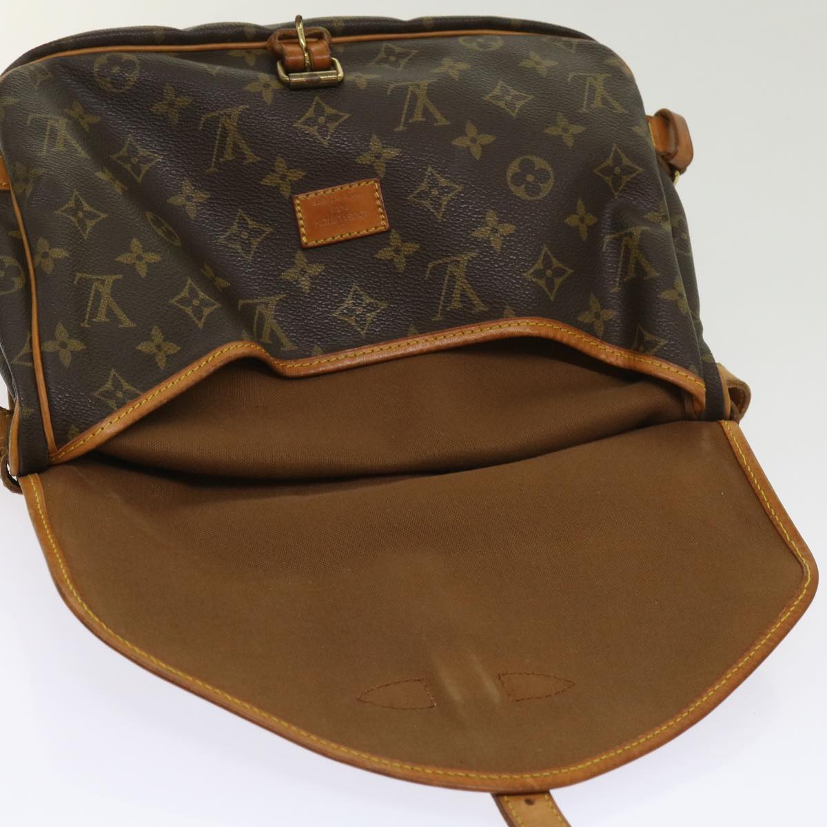 LOUIS VUITTON Monogram Saumur 30 Shoulder Bag M42256 LV 64412