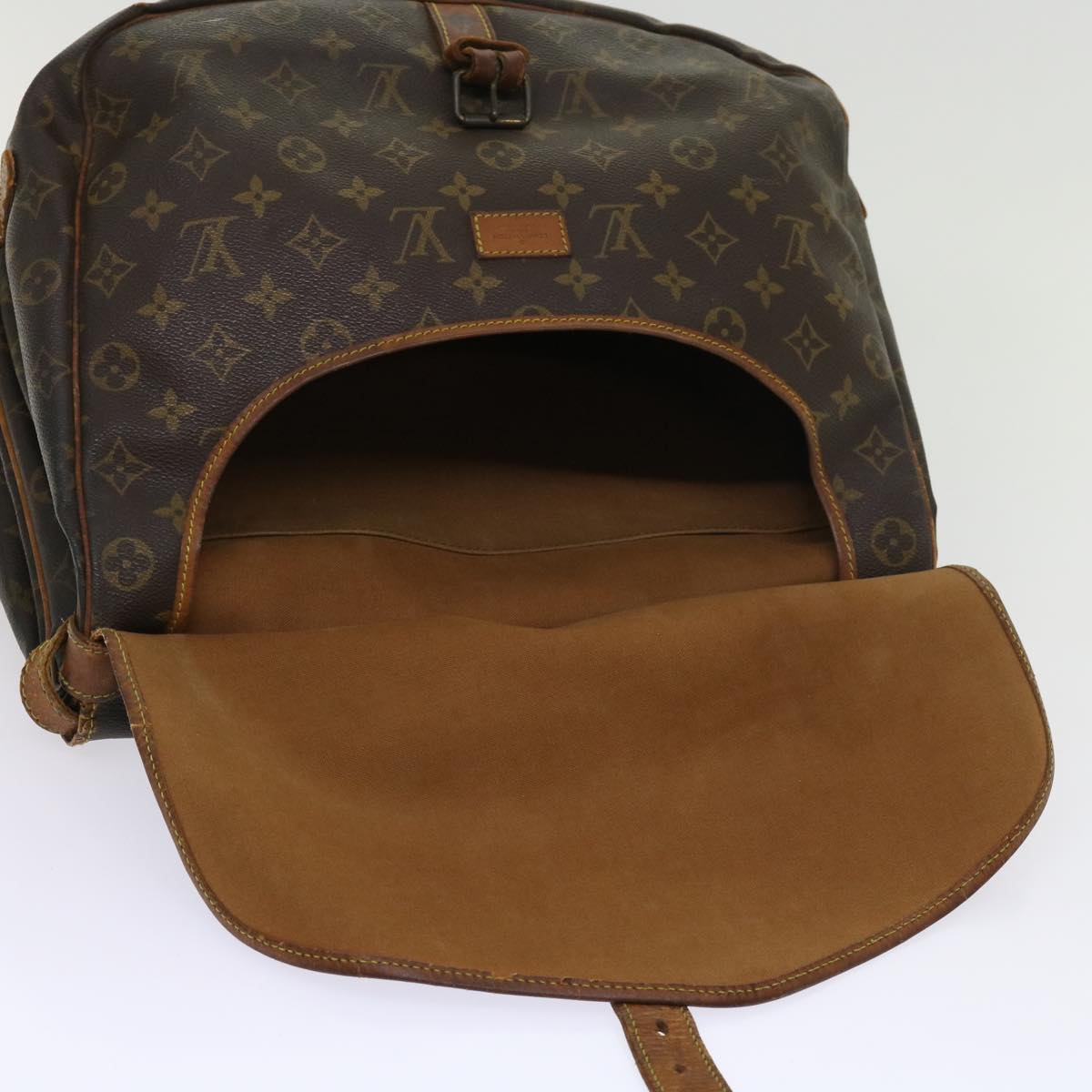 LOUIS VUITTON Monogram Saumur 35 Shoulder Bag M42254 LV 64415