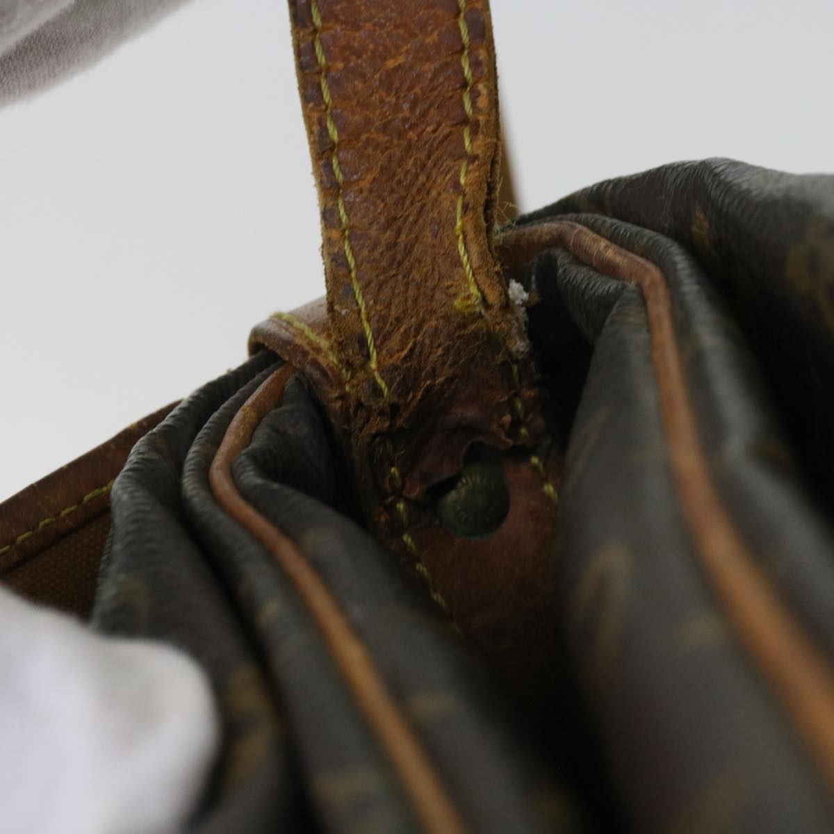LOUIS VUITTON Monogram Saumur 35 Shoulder Bag M42254 LV 64415