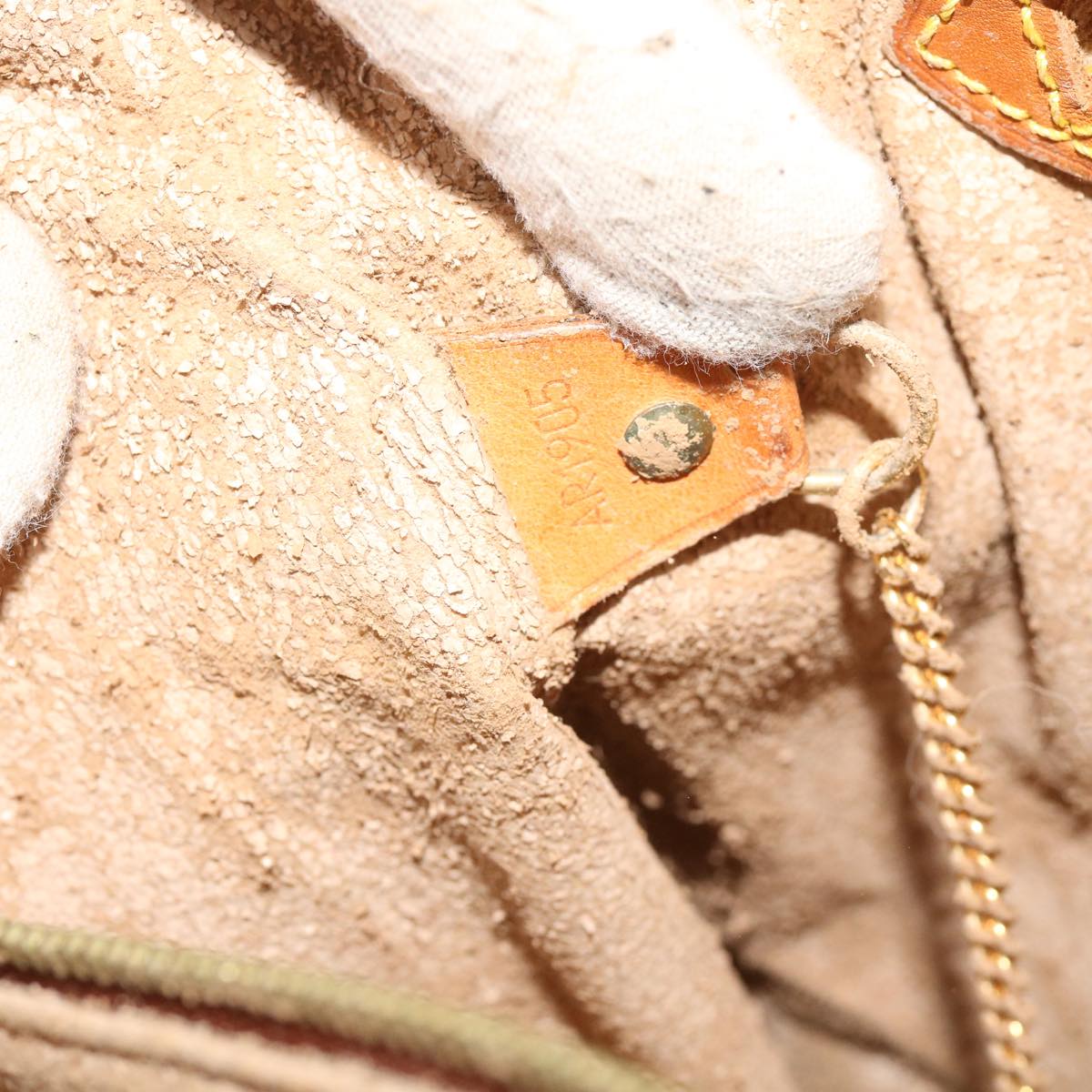 LOUIS VUITTON Monogram Bucket GM Shoulder Bag M42236 LV 64421