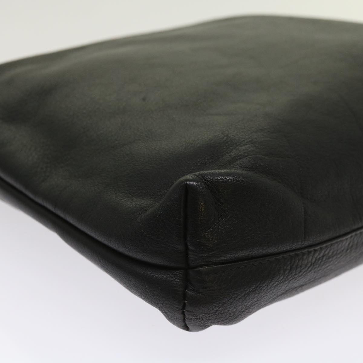 FENDI Pouch Leather Black 64473