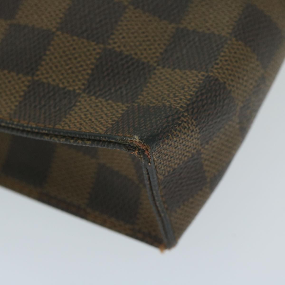 LOUIS VUITTON Damier Ebene Poche Toilette 26 Pouch N47543 LV 64533