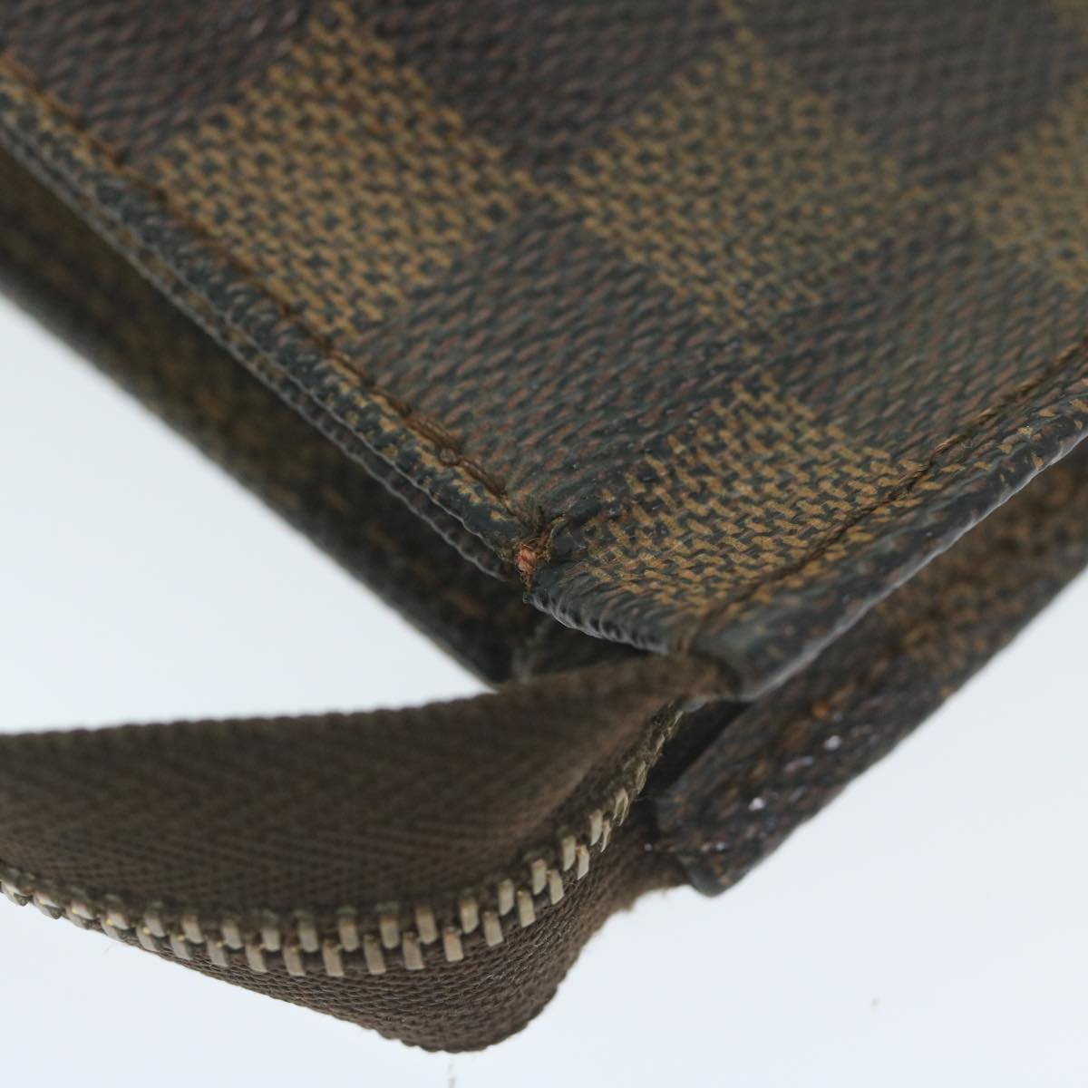 LOUIS VUITTON Damier Ebene Poche Toilette 26 Pouch N47543 LV 64533