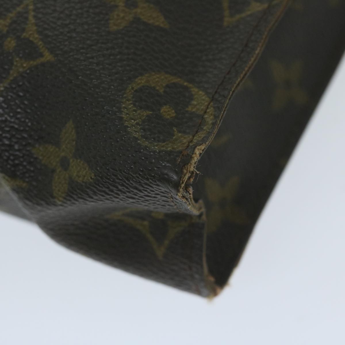 LOUIS VUITTON Monogram Poche Toilette 26 Pouch M47542 LV 64534