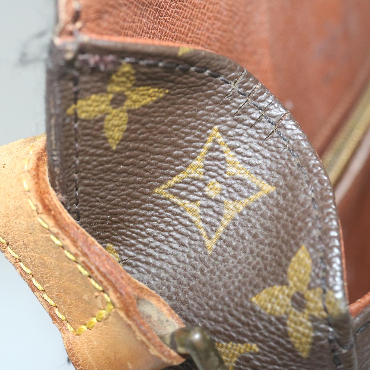 LOUIS VUITTON Monogram Saint Cloud GM Shoulder Bag M51242 LV 64545
